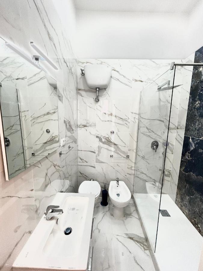 Naples Apartment Plebiscito Екстер'єр фото